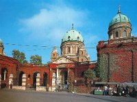 Groblje Mirogoj, oko 1980. godine A